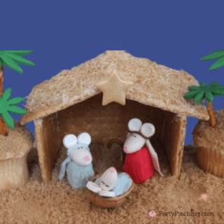 cute nativity cake