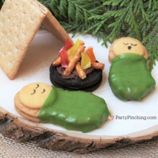 camper cookies, Nutter Butter campers cookies, Memorial Day weekend picnic dessert food ideas, camping theme party ideas, campsite cookies, sleepover dessert cookie food ideas, cute food, sweet treats, fun food for kids
