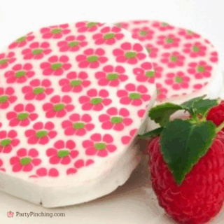 pretty Oreos, white chocolate Oreos with edible transfer, spring flower pretty Oreos for Mother's Day spring baby bridal showers, easy no decorating required Oreo cookies with pink purple flowers