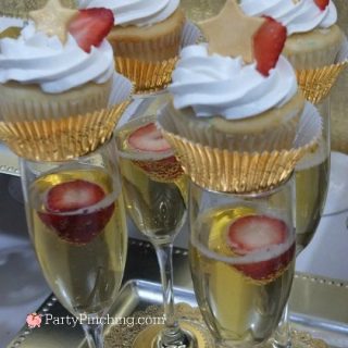 New Year's eve glitter and gold theme party, New Year's Eve dessert food ideas, easy elegant New Year's Eve dessert ideas, easy New Year's party food, champagne cupcakes for New Year's Eve, strawberry champagne food for New Year's Eve, sweet treats