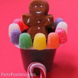 Gingerbread pudding cup, cute gingerbread Peeps marshmallow, gumdrop gingerbread, Christmas treats for classroom parties, easy and fun Christmas dessert party treat ideas, fun food for kids, cute food, sweet treats, Christmas sweet treats for the holidays