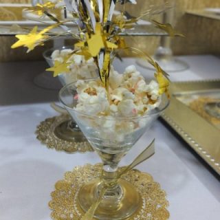 New Year's Eve Popcorn, Pop Rocks Candy popcorn, candy coated popcorn, easy dessert ideas for New Year's eve, fun food, cute food, fun party ideas for New Year's eve, New Year's eve appetizers