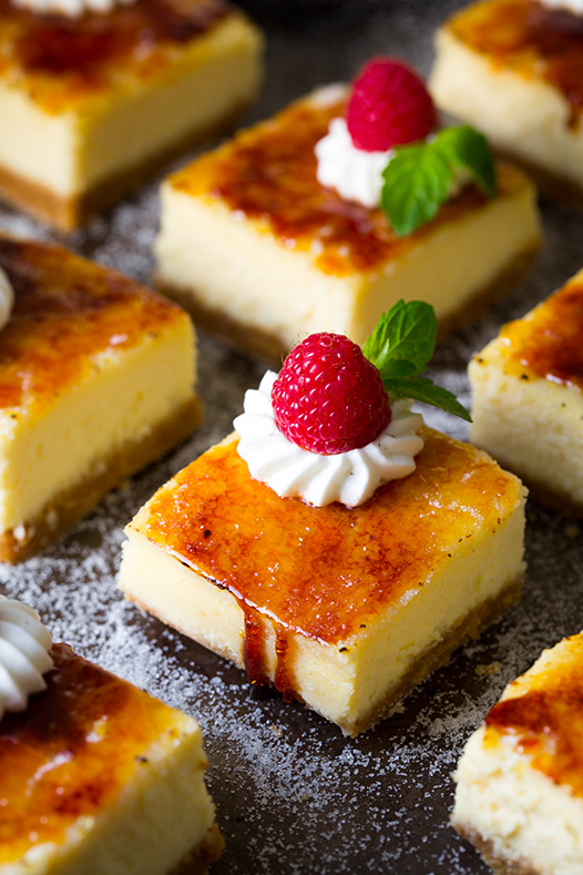 Creme Brulee cheesecake bars, best cheesecake bar recipe ideas, Valentine's day cheesecake bar, Creme brulee, cheesecake burnt cream, burnt cream cheesecake bars