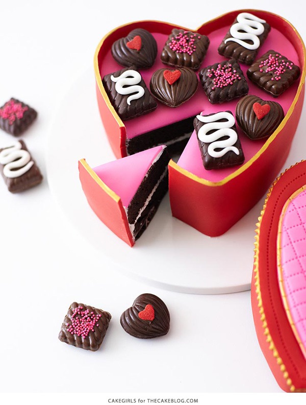 Valentine's Heart Candy box cake tutorial, gorgeous beautiful Valentine's day dessert recipe, candy heart box for Valentine's day