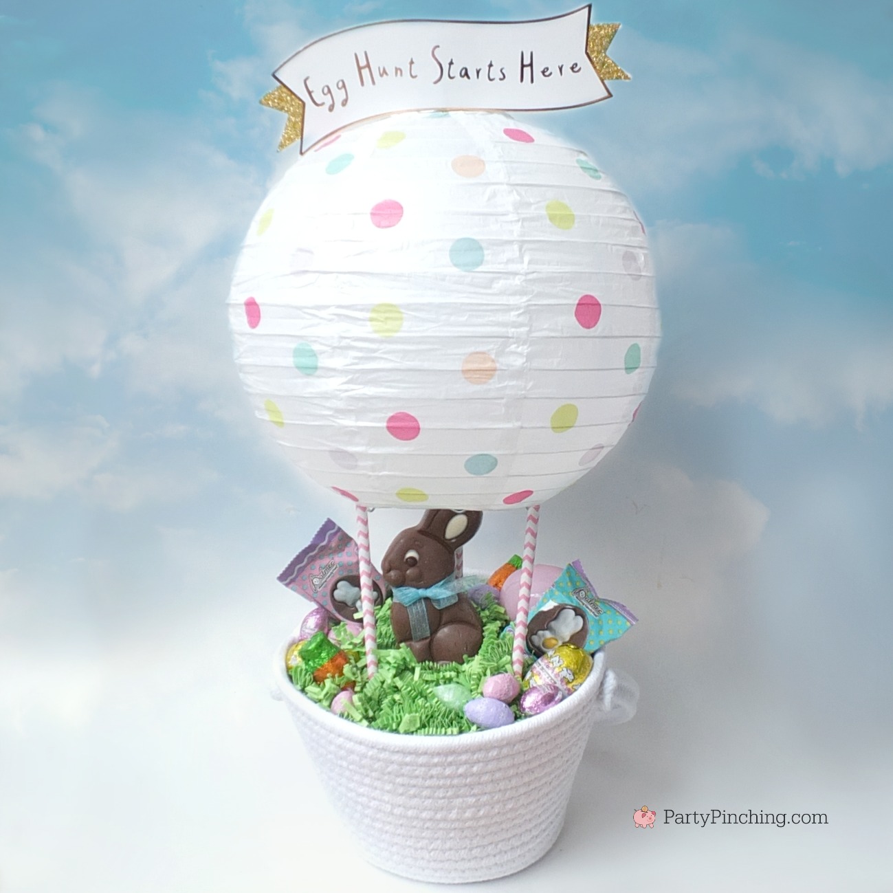 Easter Hot Air Balloon Bunny Basket, RM Palmer Double Crisp Snap & Share bunny, DIY cute Easter basket centerpiece for kids, fun creative Easter basket, paper lantern hot air balloon