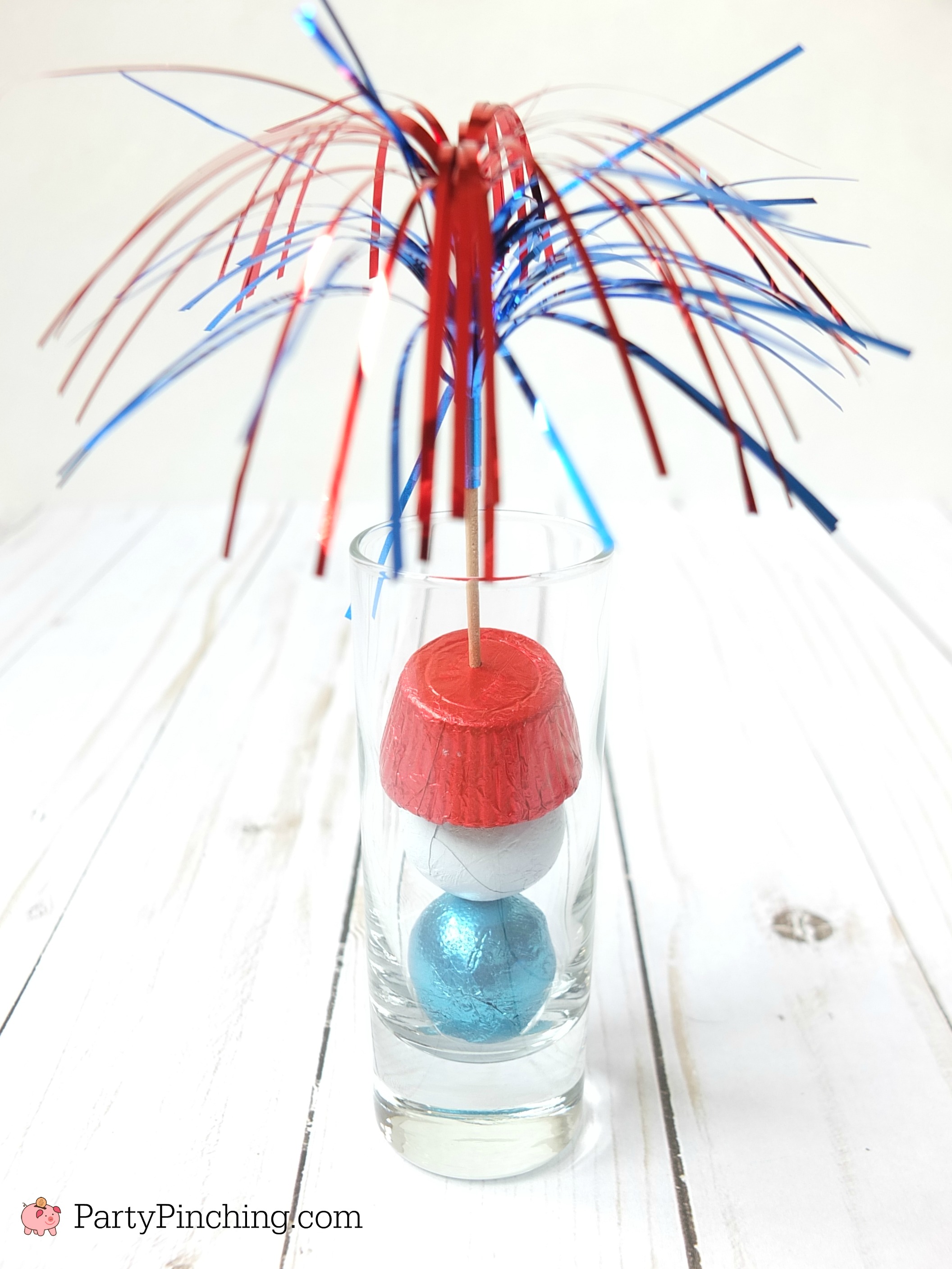 4th of July candy, 4th of July treat ideas, Independence Day party ideas, Memorial Day food ideas, cute food, fun food for kids, firecracker candy, easy recipe ideas for 4th of July, RM Palmer candy red white blue