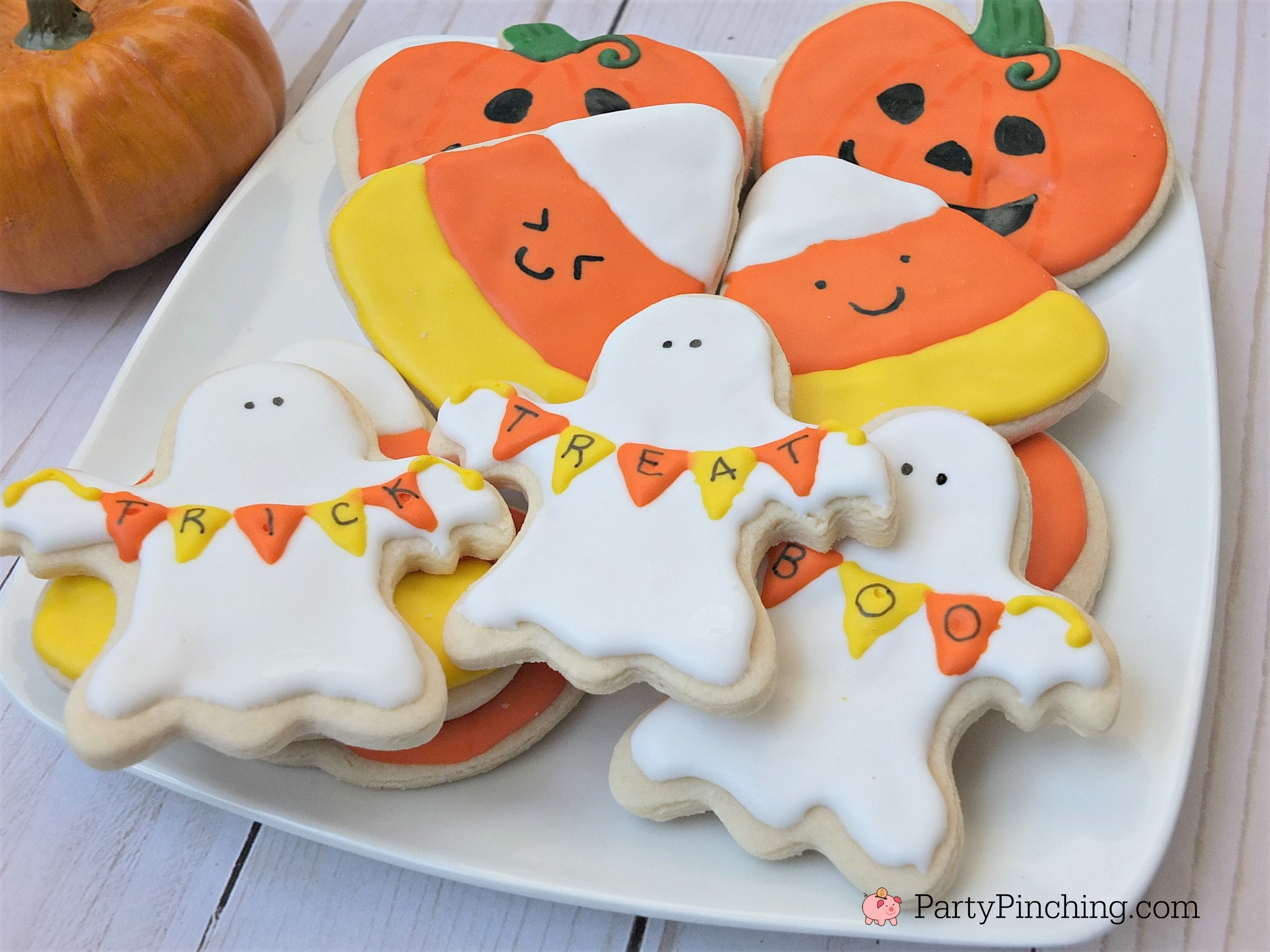 Halloween Sugar Cookies Decorated Ghost Banner Cookies Cute Candy Corn   C8a 