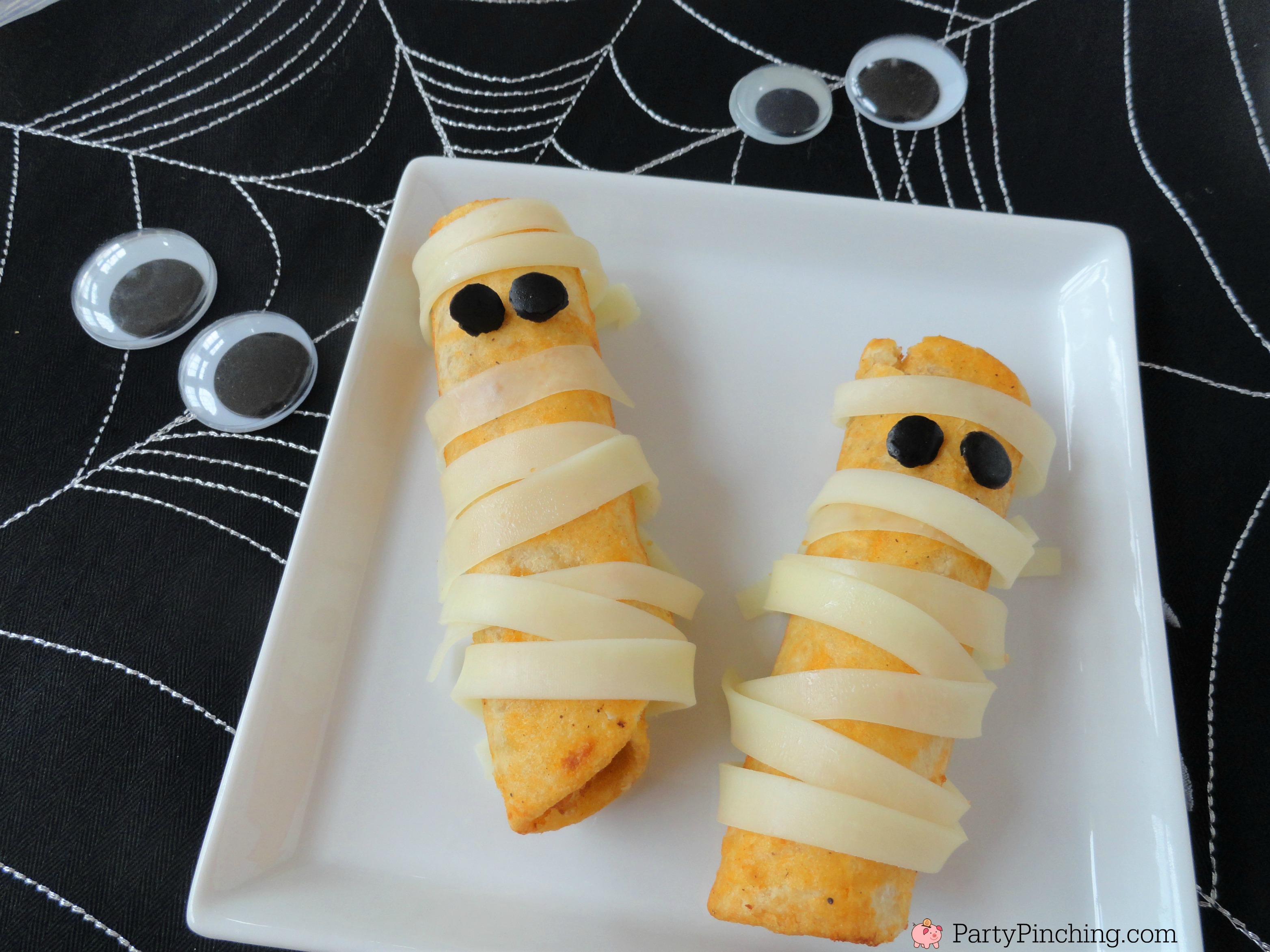 mummy appetizers, fiesta chicken roll-ups, mummy food, Halloween food, cute Halloween food ideas, easy Halloween food ideas, cute food, fun food for kids, Farm Rich