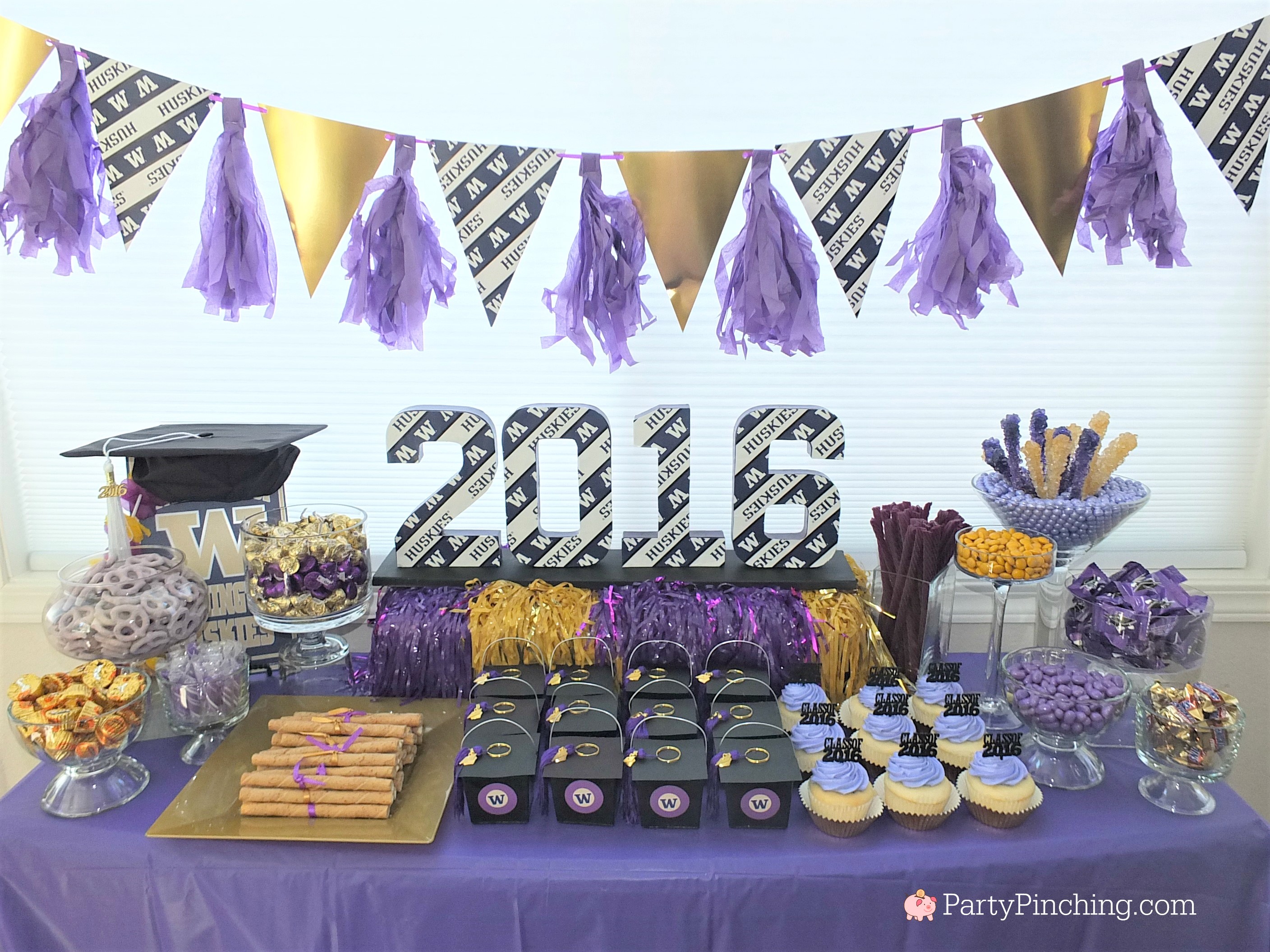 Ideas For Candy Table At Graduation Party - Candy Lovster