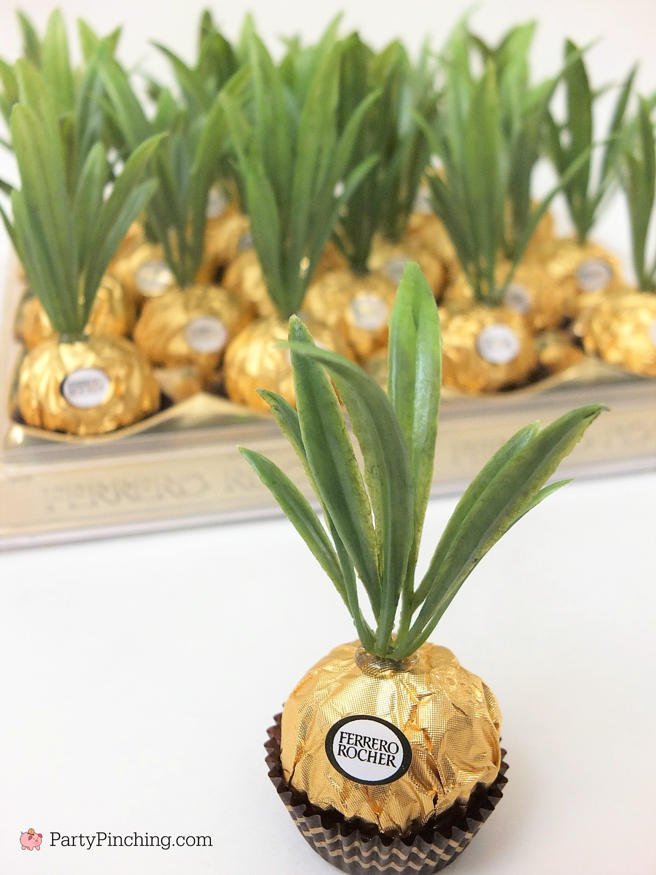 Ferrero Rocher pineapples, cute pineapple candy, pineapple party favor, Hawaiian beach pineapple luau theme party ideas, DIY pineapple candy favor