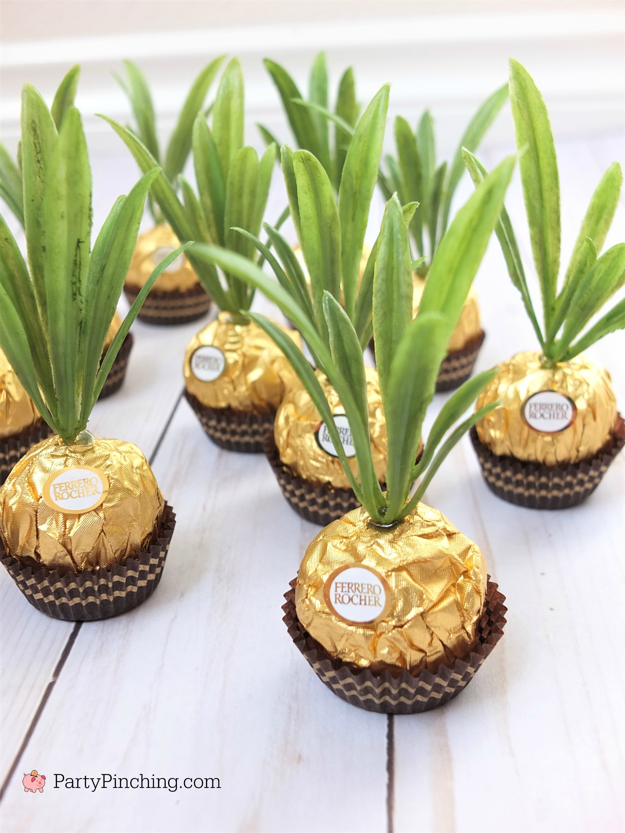 Ferrero Rocher pineapples, cute pineapple candy, pineapple party favor, Hawaiian beach pineapple luau theme party ideas, DIY pineapple candy favor