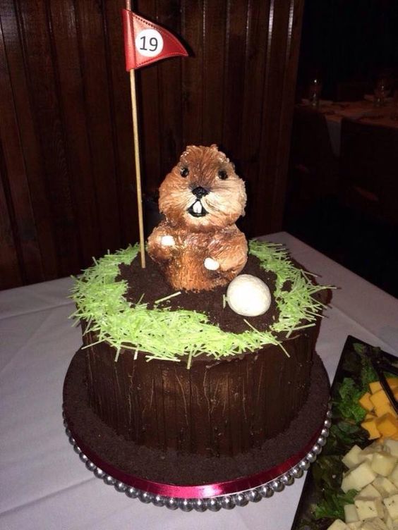 golf theme food, golf party ideas, Father's Day golf party ideas, Caddyshack cake, gopher golf cake