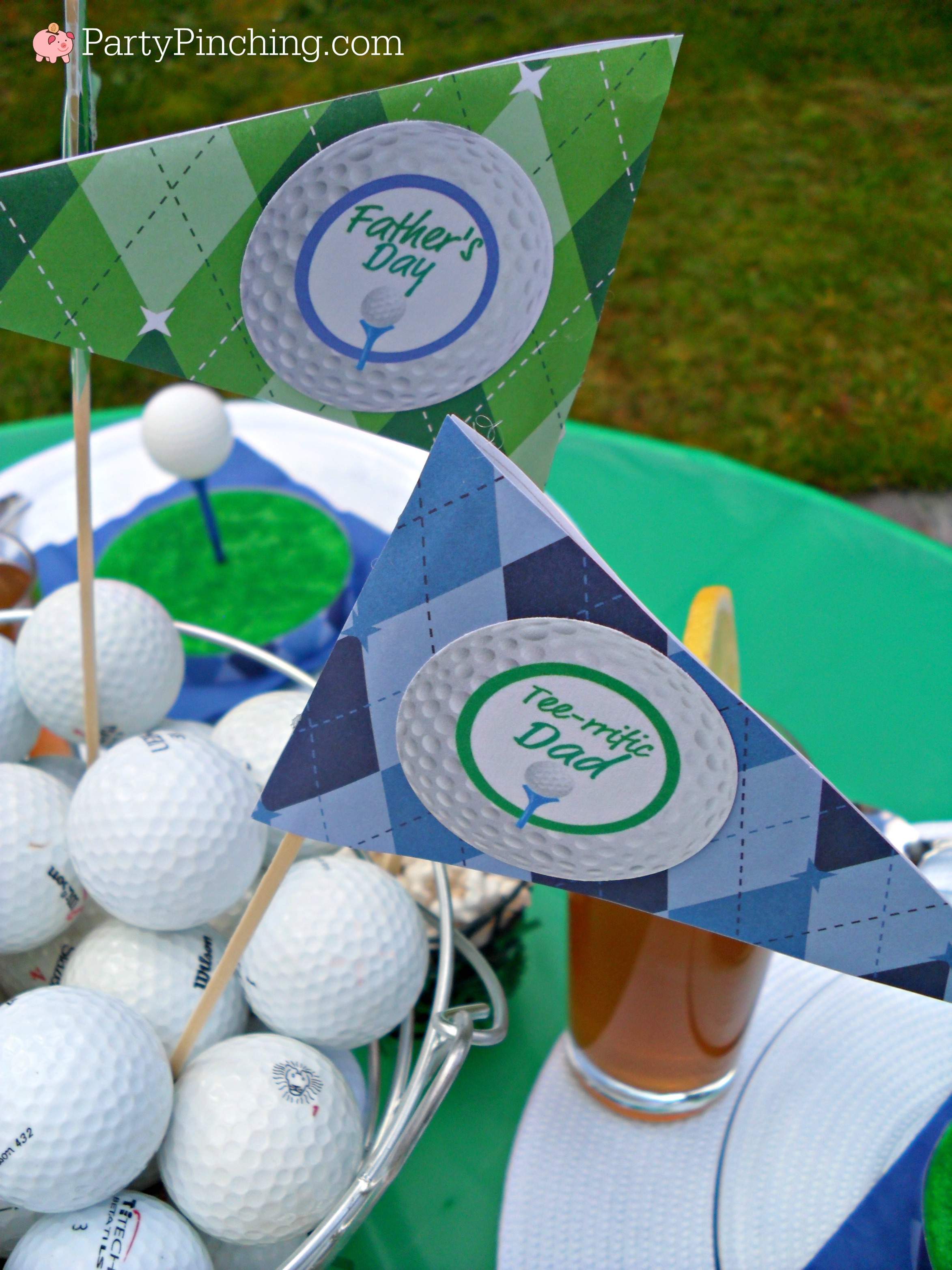 golf party ideas, golf theme dinner, golf PGA party, Father's Day golf party ideas, Father's day dinner, Arnold Palmer lemonade iced tea, mini golf buckets, cute golf cupcakes, golf cupcake toppers, golf donut, golf tee placecards, golf table setting