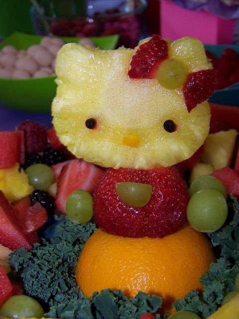 hello kitty pineapple fruit tray, best fruit & veggie vegetable tray ideas, fun fruit and veggie ideas, fun food for kids, healthy snacks for kids parties, kid party food, fun holiday food, fruit & veggies for holidays parties celebrations special occasions