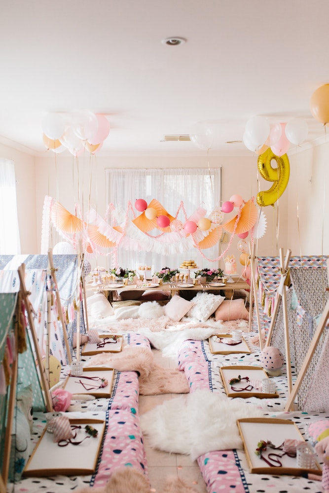 Download Beautiful boho slumber party, sleepover ideas for girls ...