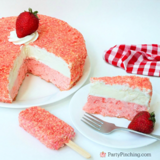 strawberry shortcake ice cream bar cake, easy strawberry cake ice cream dessert, good humor strawberry shortcake ice cream bar, summer treat strawberry ice cream, box cake ice cream cake, frozen summer treat for kids, ice cream bar cake, ice cream cake, sweet treats, fun food for kids