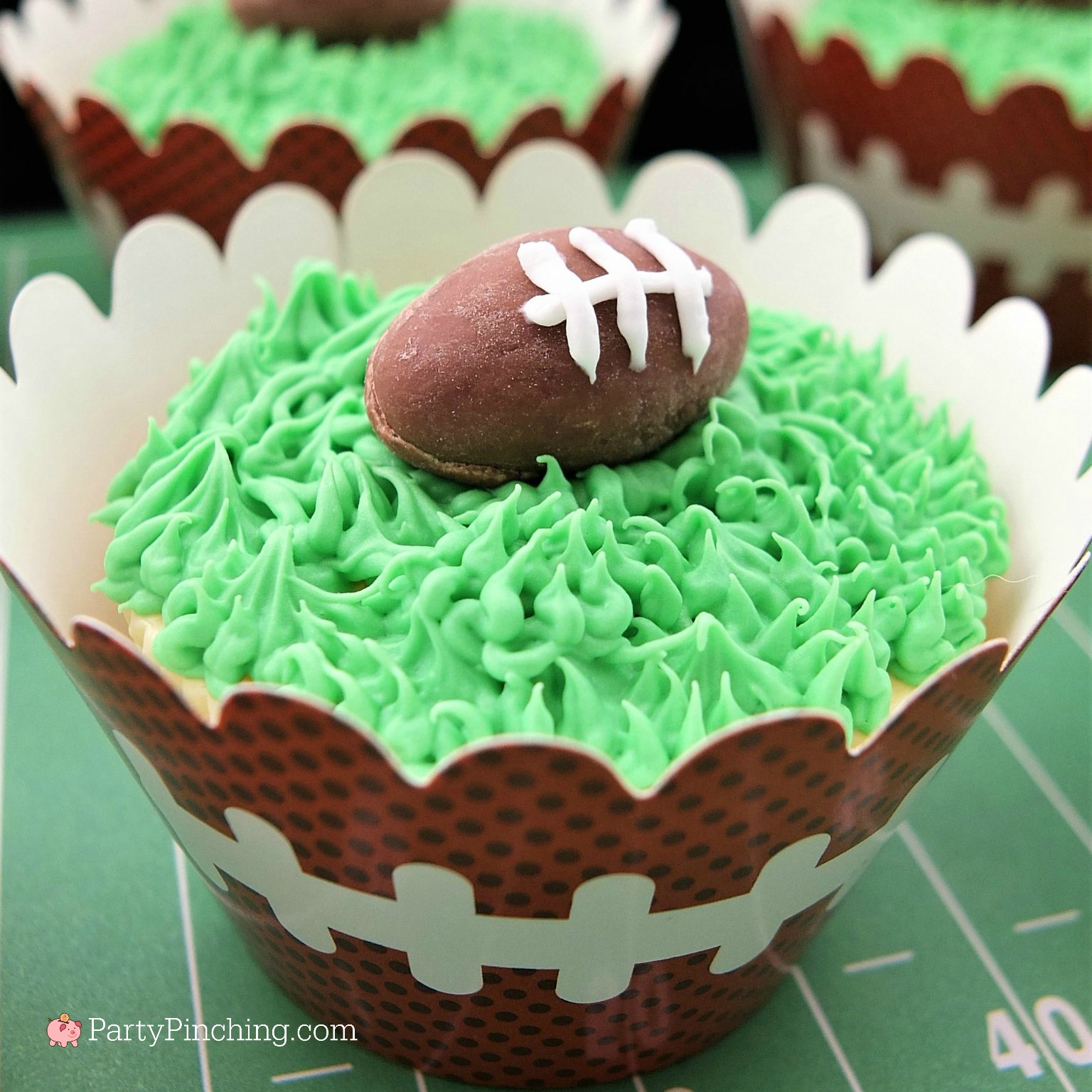 Super Bowl Cupcakes