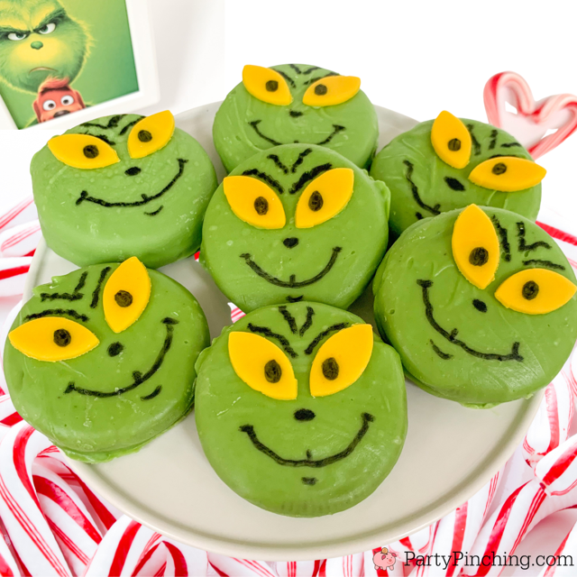 Grinch Oreo Cookies