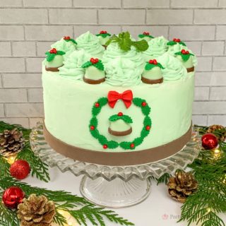 Minty Bells Chocolate Cake by RM Palmer, Best Christmas Cake Recipe, Best Chocolate Mint Cake, Beautiful Christmas Cake, Bell Cake, Wreath Cake
