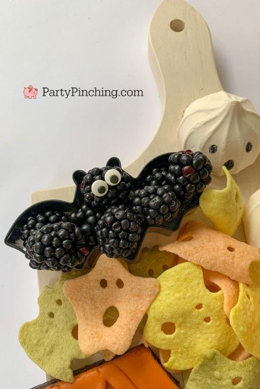 blackberry fruit bat cookie cutter, halloween charcuterie, spook-cuterie board, best charcuterie board ideas, easy charcuterie board, charcuterie for kids, halloween partie ideas, easy best charcuterie board ideas, healthy charcuterie board for kids