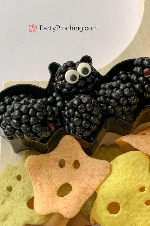 blackberry bat cookie cutter, halloween charcuterie, spook-cuterie board, best charcuterie board ideas, easy charcuterie board, charcuterie for kids, halloween partie ideas, easy best charcuterie board ideas, healthy charcuterie board for kids