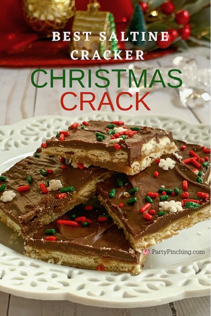 christmas crack, saltine cracker toffee candy, easy christmas treats, best christmas crack candy, best christmas candy, easy cracker candy, 