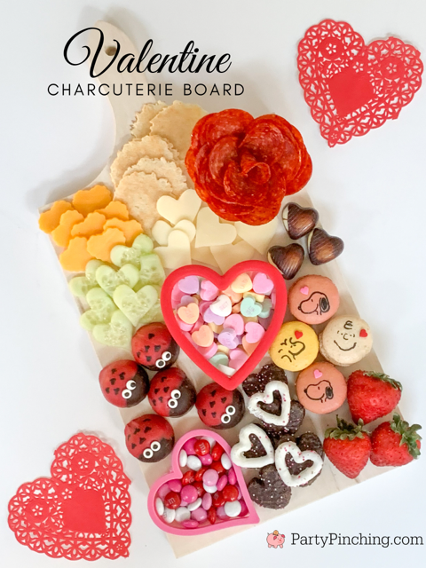 Valentine Charcuterie, best charcuterie ideas, Valentine treat ideas, cute charcuterie boards, heart charcuterie, heart treats, best kids valentine's day ideas, best valentine recipes, easy valentine recipes, easy charcuterie ideas, Galentine's Day ideas
