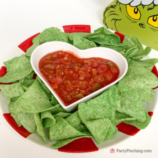 grinch chips and salsa, best grinch movie party food recipe ideas, easy best grinch food dessert snack movie party ideas recipes for kids, guacamole chips and salsa grinch, grinch movie, grinch max movie snacks party