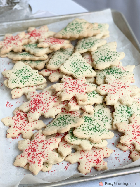 mom's best sugar cookie recipe, best sugar cookie recipe ever, best sugar cookie like grandmas, best christmas cut out cookies, best no chill cut out cookie recipe, choon meyer, my mom's cookie recipe