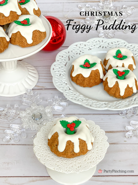 figgy pudding, christmas figgy pudding recipe, best figgy pudding recipe, easy figgy pudding recipe, traditional figgy pudding, individual figgy pudding, mini figgy pudding, cute christmas cakes