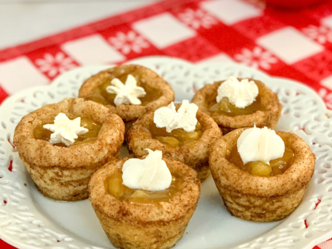 snickerdoodle apple pie cookie cups, pillsbury dough sugar cookie pies