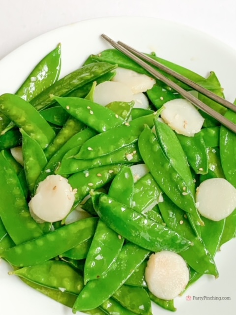 snow peas with garlic and waterchestnuts, easy Chinese food side dishes, snow peas side dish, better than takeout Chinese food, easy peas garlic side dish, best side dish recipes