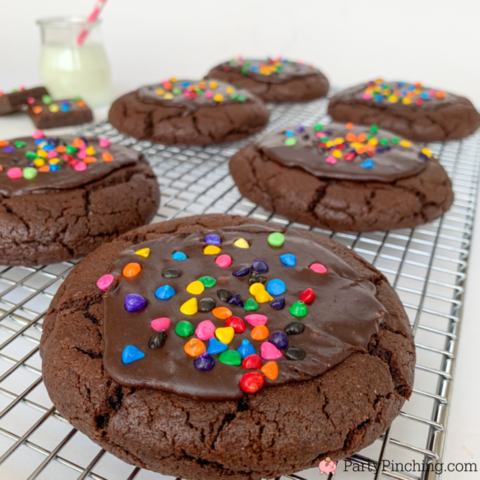 Crumbl copycat cosmic brownie cookies, best easy Crumbl cookie recipes