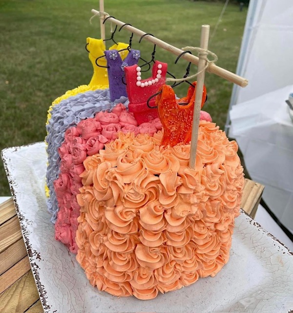 fashion cake, fashion dress cake, fashion designer cake, bridesmaid dress cake, fun cake ideas, best cake ideas, best cake decorating ideas, easy cake ideas, best cake recipes
