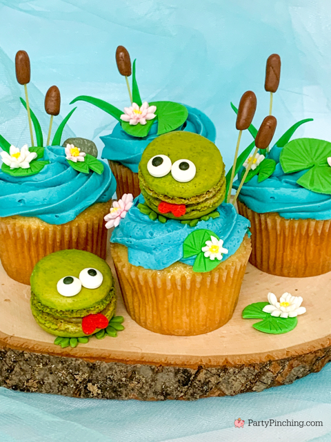 frog macarons, cute frog cookies, best easy frog macarons, decorated frozen store bought macarons, fishing party theme ideas, leap year cookies cupcakes, cute frog cookies no bake, picnic summer food dessert cupcake ideas