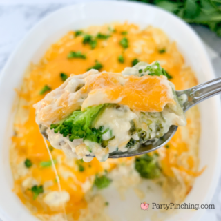 cheesy chicken broccoli, best chicken broccoli casserole, easy cheesy chicken broccoli casserole, best side dish recipe for the the holidays Thanksgiving Christmas, easy chicken broccoli kid friendly casserole
