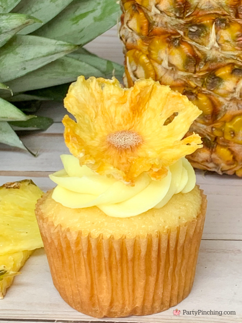 how to make dried pineapple flowers, easy best dried baked pineapple flowers, dehydrated baked pineapple, fresh pineapple flowers, super easy directions for dried baked pineapple flowers