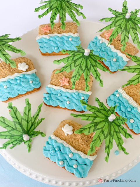 beach pound cakes, mini beach pound cakes, cute summer beach cakes, Drake's cakes pound cakes, easy no bake summer beach cakes with umbrella palm trees, cute easy best beach theme cakes for kids