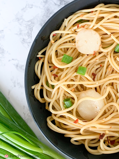 Super Easy Sesame Noodle Salad, easy asian noodle salad, spicy asian noodle salad, 15 minute salad asian noodle, asian seasame waterchestnut red pepper flake salad, easy best summer salad recipe easy best Asian noodle salad