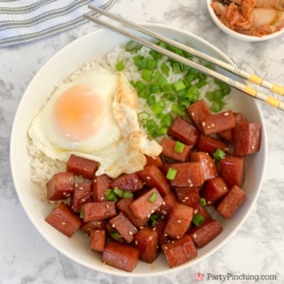 tiktok famous sugar fried spam, easy best brown sugar granulated white sugar fried spam, easy best dorm room meal cooking ideas for college students, easy simple budget friendly meals, family friendly meals in 15 minutes, spam and eggs, spam and rice musabi spam recipe