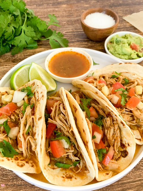 super easy slow cooker shredded chicken tacos, best easy dump and go meal dinner ideas, crockpot chicken tacos, street tacos in the crock  pot slow cooker, affordable budget friendly family meal dinner ideas recipes