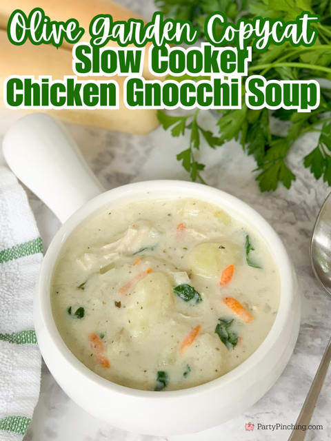 olive garden copycat slow cooker chicken gnocchi soup, best easy chicken gnocchi soup, olive garden chicken gnocchi soup recipe, easy family dinner meal recipe ideas, cold chilly meal ideas recipes easy, best easy soup crockpot slow cooker recipe ideas