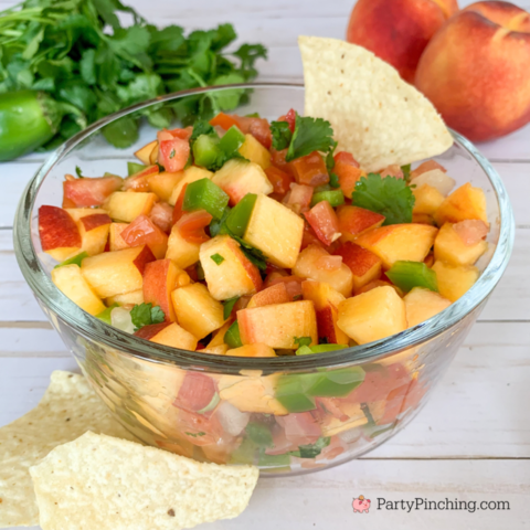 peach salsa, the best peach salsa, easy peach salsa recipe, peach peppers tomato salsa, peach pico de gallo, best homemade peach salsa dip recipe ideas, best appetizers for the big game, best snack food for football, summer salsa recipe, best picnic potluck 4th of july food, peacho de gallo, gluten free dip