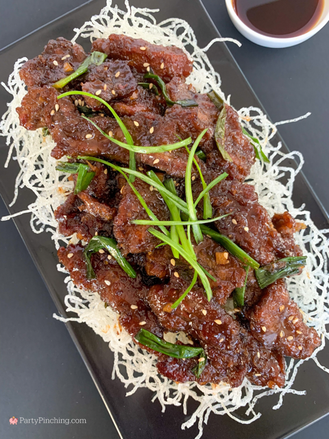 better than takeout mongolian beef, copycat pf chang's mongolian beef, easy 30 minute mongolian beef, mongolian beef with fried rice noodles, easy best mongolian beef recipe, easy family dinner ideas, kid friendly family meals