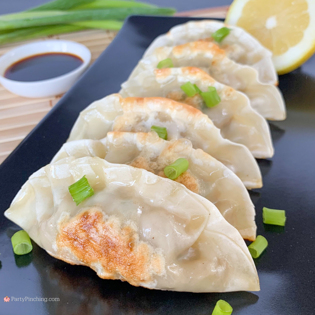 lemon chicken potstickers, homemade potstickers, lemon ginger potstickers, easy potstickers, folded gyoza, best homemade gyoza, better than takeout potsticker gyoza recipe, best easy lemon chicken potstickers recipe