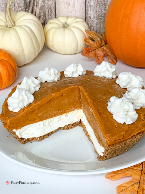 double layer pumpkin pie, best no bake pumpkin pie for Thanksgiving Christmas holidays, super easy Thanksgiving dessert recipe ideas, no fail pumpkin pie, pumpkin pie cheesecake, gluten free double layer pumpkin pie, best dessert recipe ideas for Thanksgiving