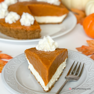 double layer pumpkin pie, best no bake pumpkin pie for Thanksgiving Christmas holidays, super easy Thanksgiving dessert recipe ideas, no fail pumpkin pie, pumpkin pie cheesecake, gluten free double layer pumpkin pie, best dessert recipe ideas for Thanksgiving