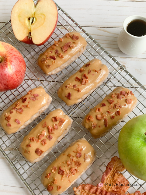 apple maple turkey bacon donut sticks, little debbie apple cinnamon donut sticks, easy maple Turkey bacon donut bars, easy maple glaze recipe, easy maple bacon bars, easy breakfast ideas, coffee and donut ideas