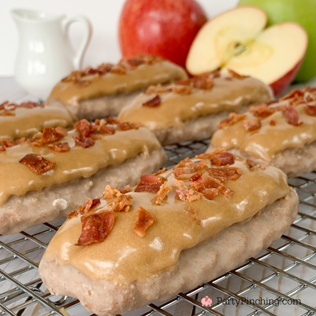 apple maple turkey bacon donut sticks, little debbie apple cinnamon donut sticks, easy maple Turkey bacon donut bars, easy maple glaze recipe, easy maple bacon bars, easy breakfast ideas, coffee and donut ideas