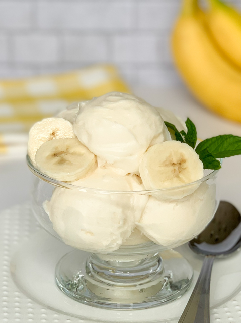 best easy homemade banana ice cream recipe, Cuisinart Ice Cream Maker recipe, best easy banana ice cream, whole ingredients banana ice cream